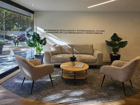 de7eea98-800a-43bb-b1e1-945c5be7a248